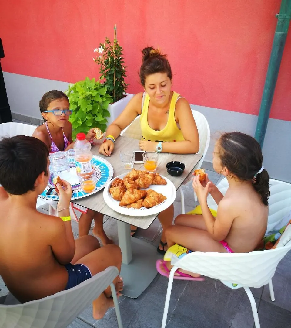 Hotel Rio Bellaria 벨레지아아지마리나