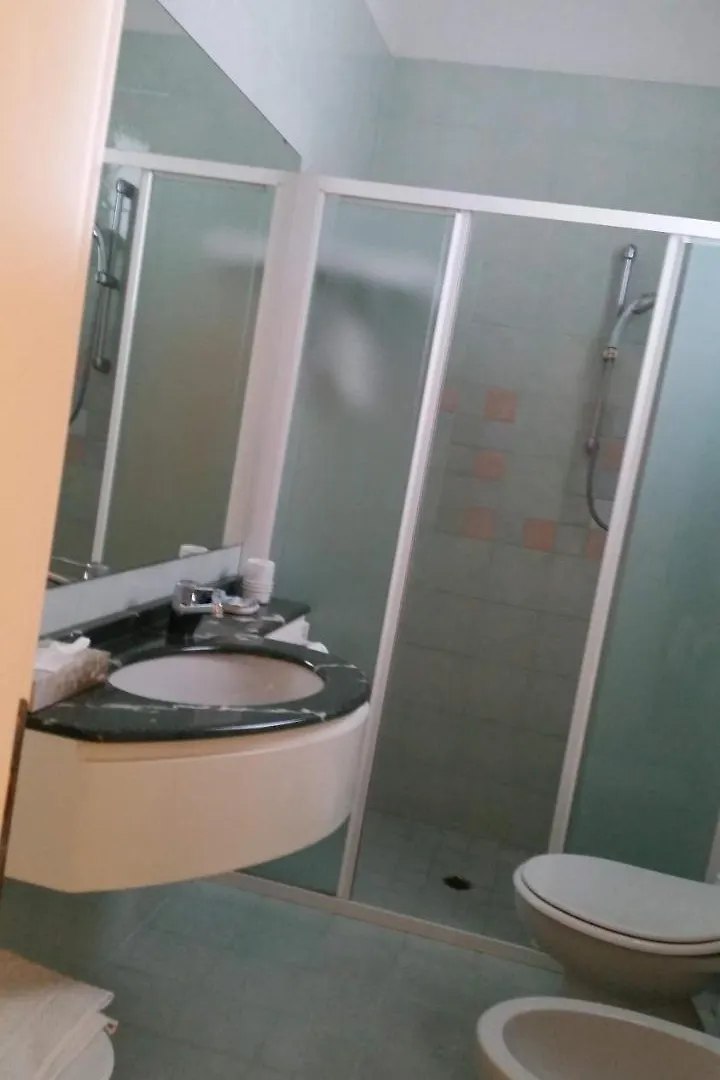 Hotel Rio Bellaria  벨레지아아지마리나